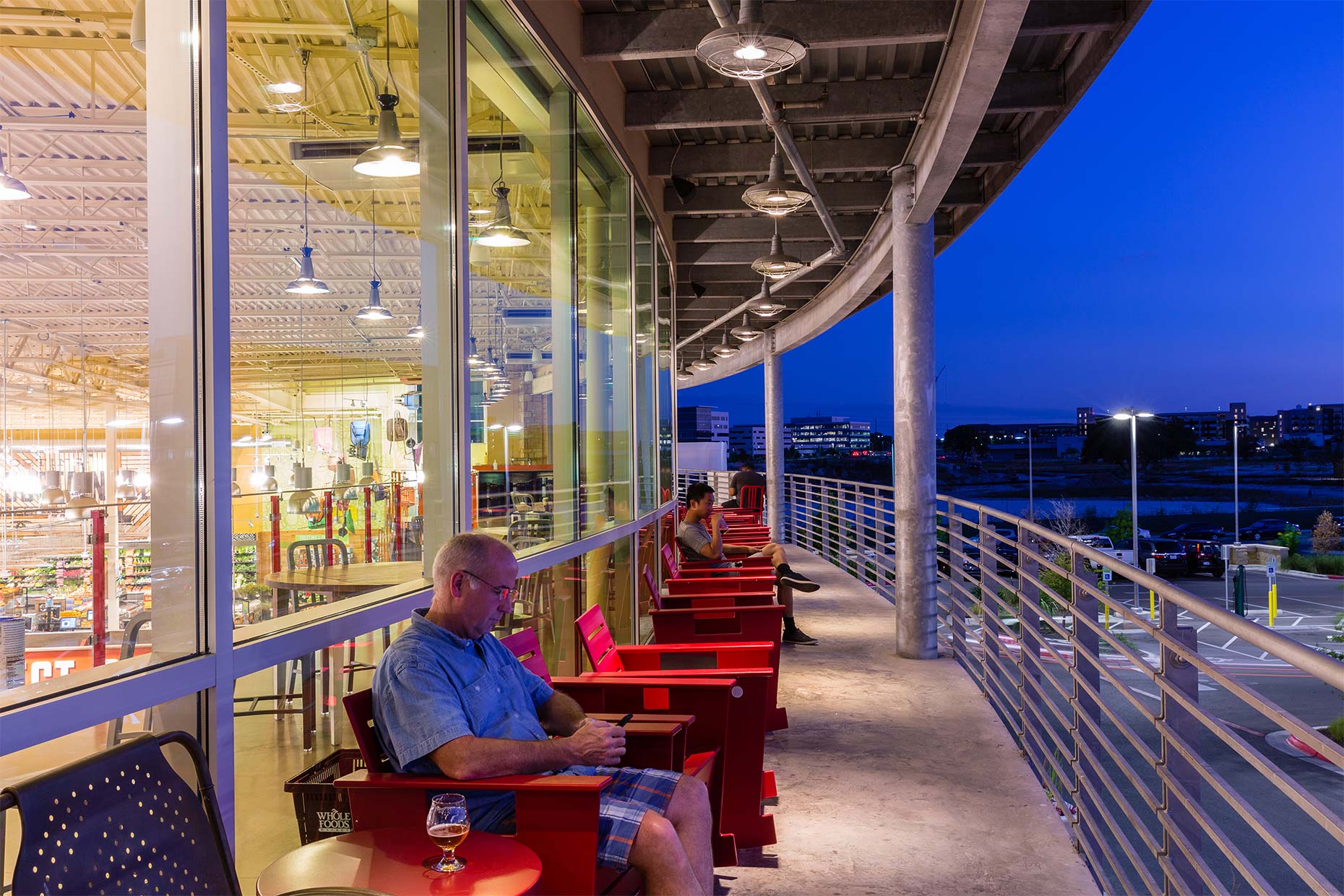 Tom DiMatteo - Retail  Photographer Austin Texas